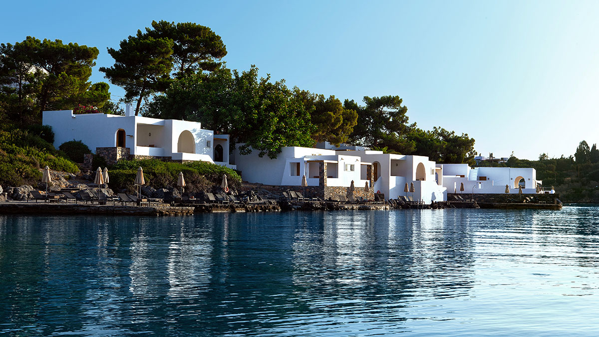 Minos Beach Art Hotel